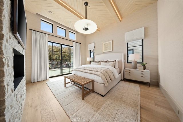 303 Jasmine Avenue, Corona Del Mar, CA 92625