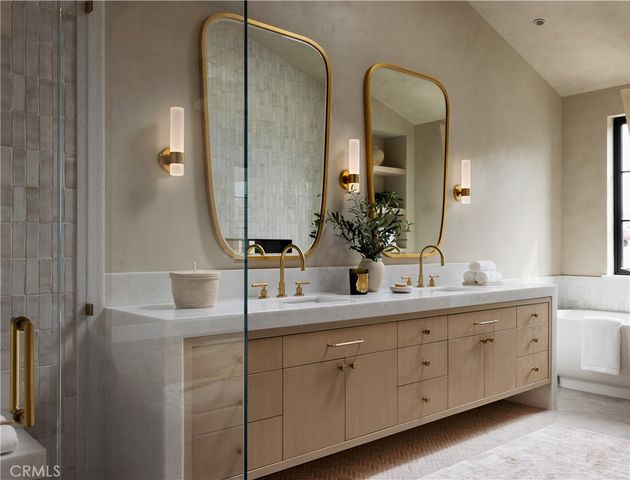 303 Jasmine Avenue, Corona Del Mar, CA 92625