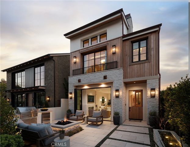 303 Jasmine Avenue, Corona Del Mar, CA 92625