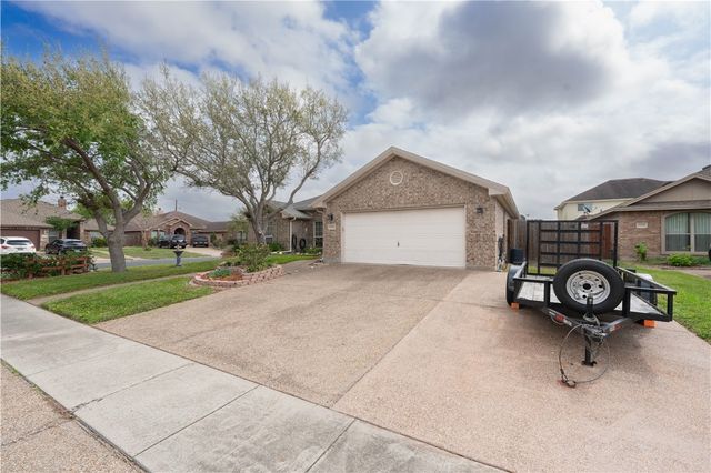 8302 Dawson Ct, Corpus Christi, TX 78414