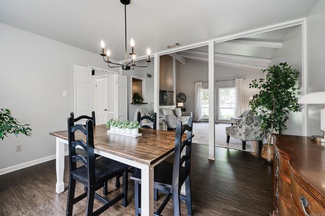 4 Riderwood Road, North Little Rock, AR 72116