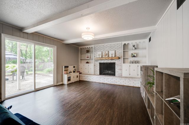 4 Riderwood Road, North Little Rock, AR 72116