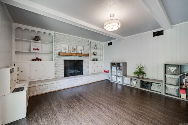 4 Riderwood Road, North Little Rock, AR 72116