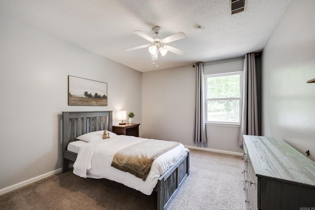 4 Riderwood Road, North Little Rock, AR 72116