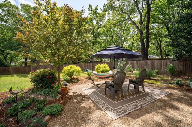 4 Riderwood Road, North Little Rock, AR 72116