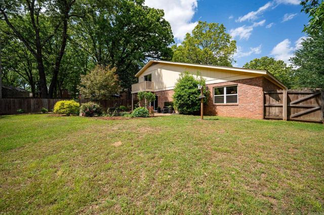 4 Riderwood Road, North Little Rock, AR 72116