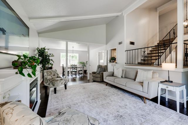 4 Riderwood Road, North Little Rock, AR 72116