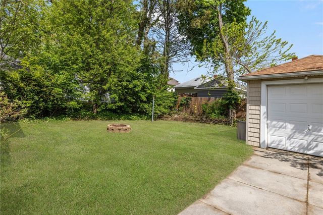 26 Welfare Avenue, Cranston, RI 02910