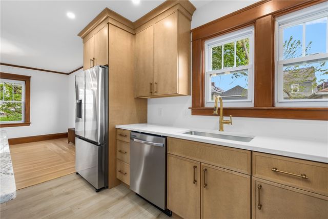 26 Welfare Avenue, Cranston, RI 02910
