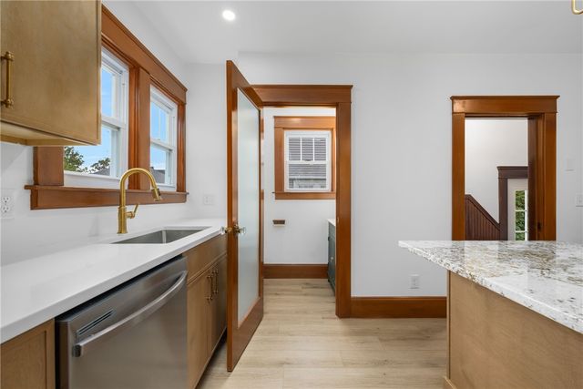 26 Welfare Avenue, Cranston, RI 02910