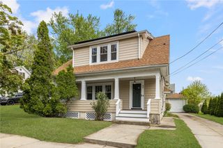 26 Welfare Avenue, Cranston, RI 02910