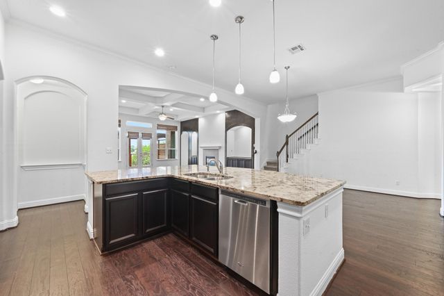 5612 Cherokee Draw RD, Austin, TX 78738