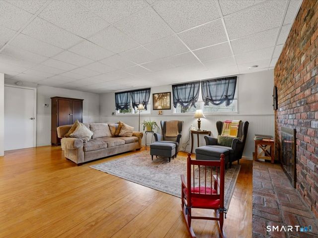 45 Brookwood Drive, Branford, CT 06405