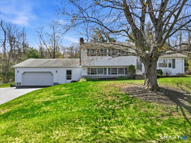 45 Brookwood Drive, Branford, CT 06405