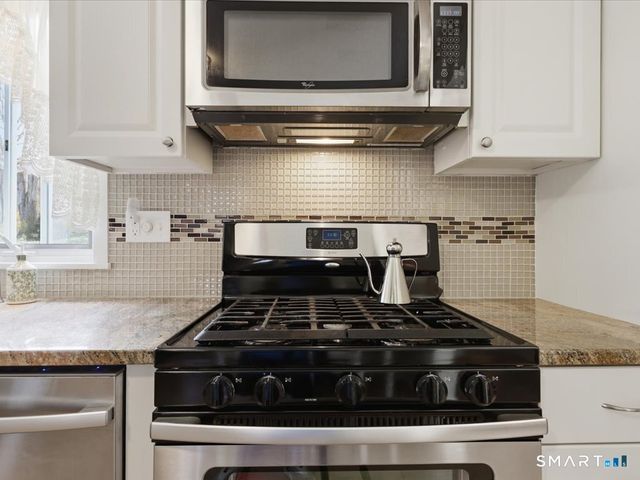 45 Brookwood Drive, Branford, CT 06405