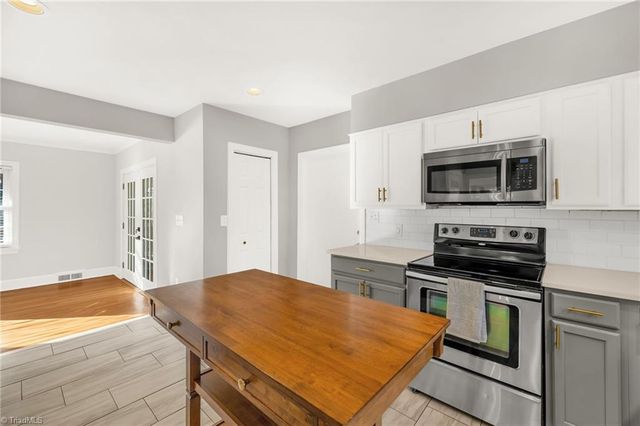 305 Holden Road, Greensboro, NC 27410