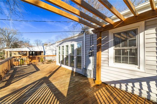 305 Holden Road, Greensboro, NC 27410