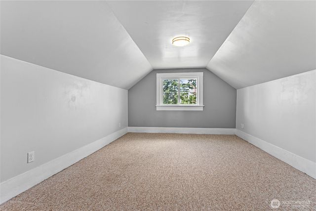 551 E Smith Road, Bellingham, WA 98226