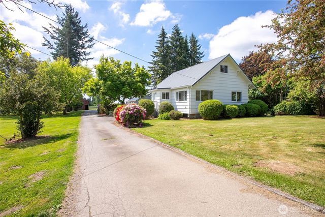 551 E Smith Road, Bellingham, WA 98226