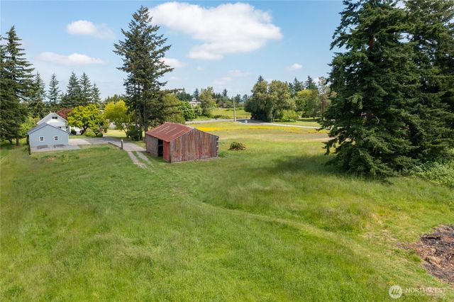 551 E Smith Road, Bellingham, WA 98226