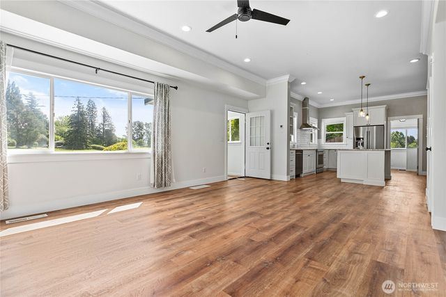 551 E Smith Road, Bellingham, WA 98226