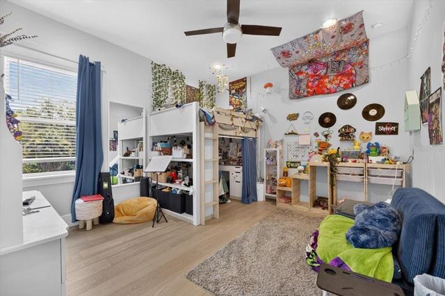 4814 W SAN JOSE STREET, Tampa, FL 33629