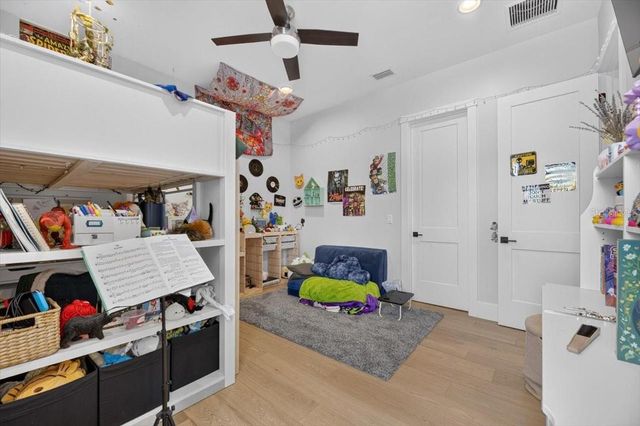 4814 W SAN JOSE STREET, Tampa, FL 33629