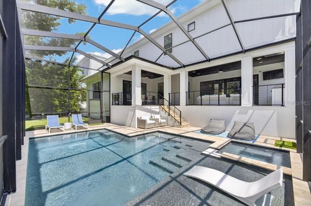 4814 W SAN JOSE STREET, Tampa, FL 33629