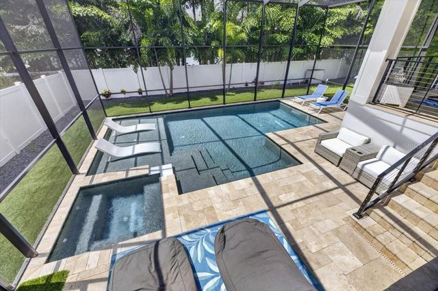 4814 W SAN JOSE STREET, Tampa, FL 33629