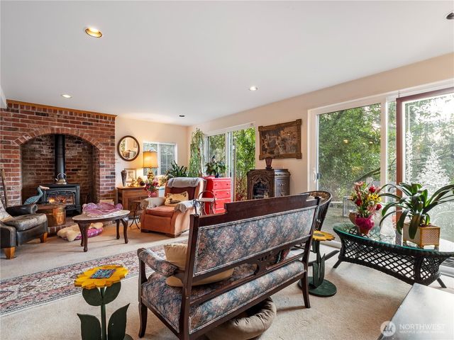 32805 SE 310th Street, Ravensdale, WA 98051