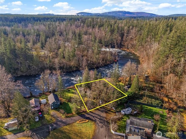 32805 SE 310th Street, Ravensdale, WA 98051