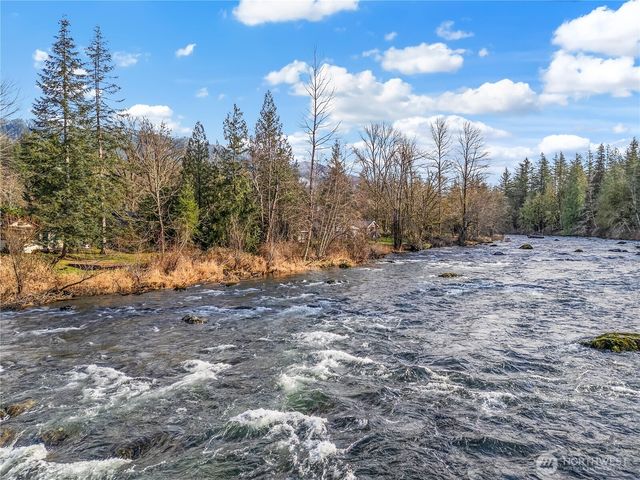 32805 SE 310th Street, Ravensdale, WA 98051