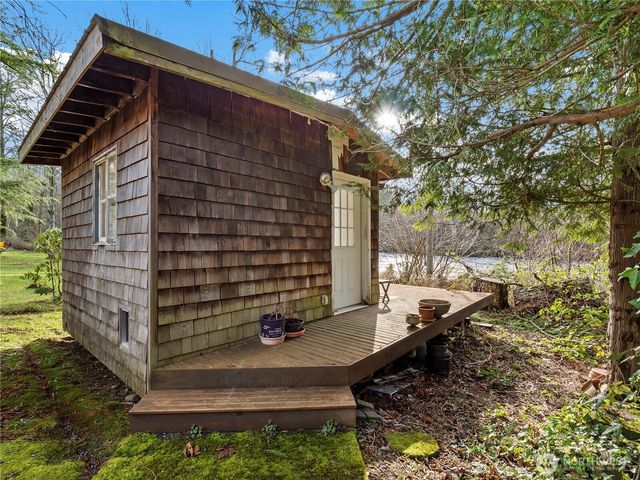 32805 SE 310th Street, Ravensdale, WA 98051