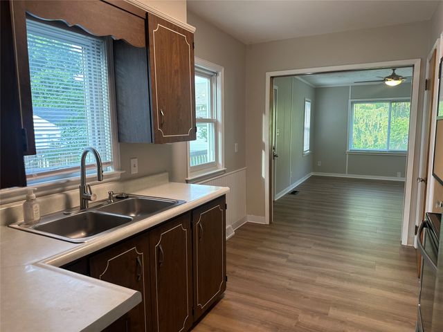 3701 47th Street, Des Moines, IA 50310