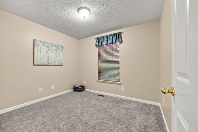 1024 Lower Mill Road, Hixson, TN 37343