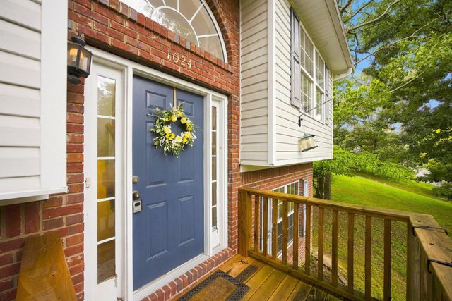 1024 Lower Mill Road, Hixson, TN 37343