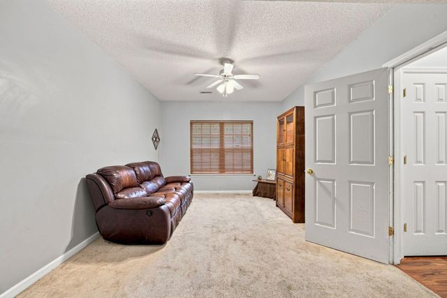 1024 Lower Mill Road, Hixson, TN 37343