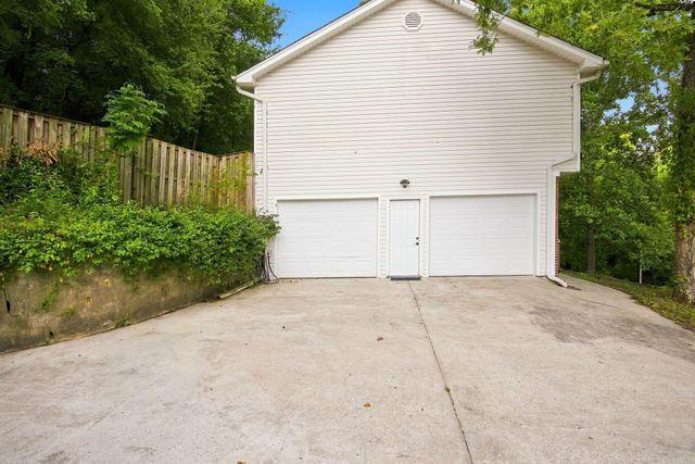 1024 Lower Mill Road, Hixson, TN 37343