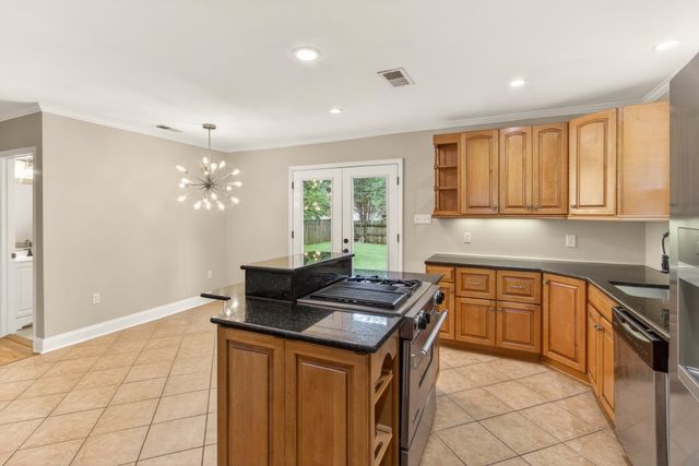 2773 IROQUOIS RD, Memphis, TN 38111