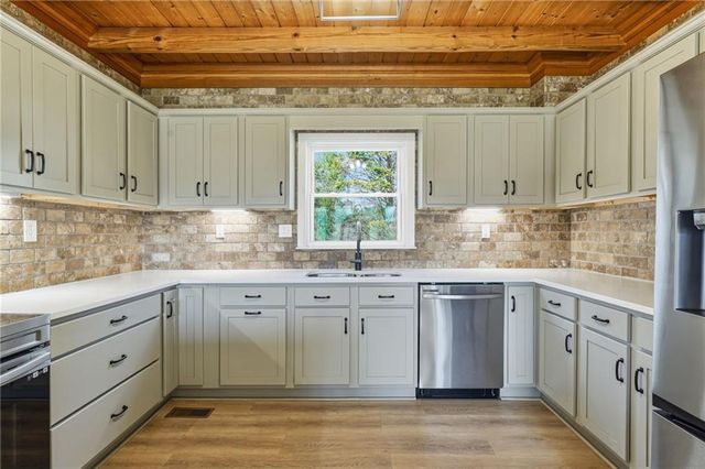 858 Honeysuckle Lane, Temple, GA 30179
