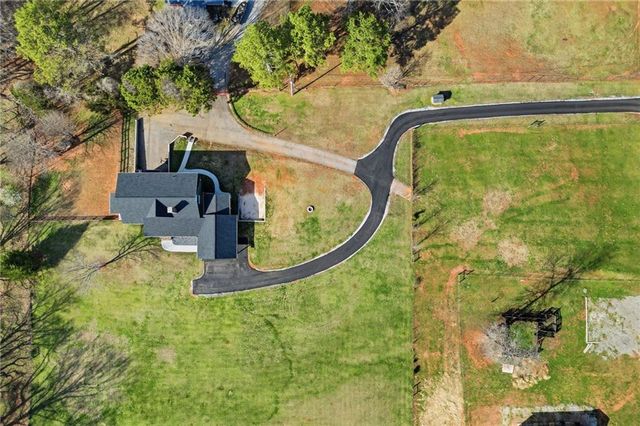 858 Honeysuckle Lane, Temple, GA 30179