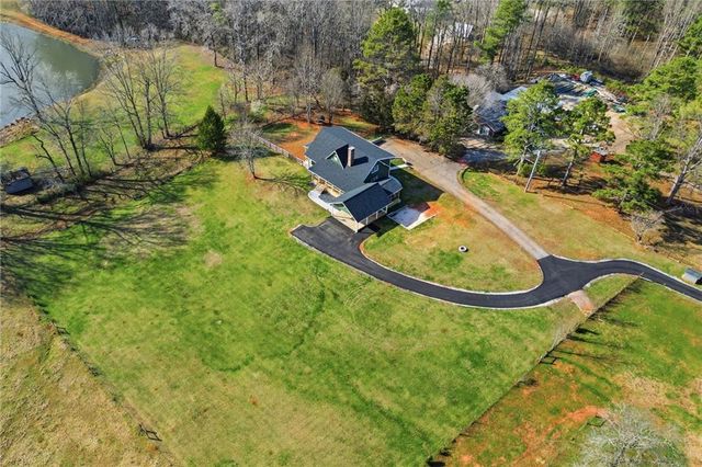 858 Honeysuckle Lane, Temple, GA 30179