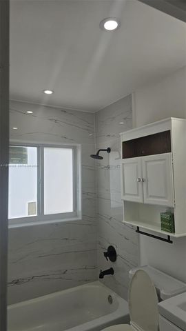 22335 Montrose Ave, 22335, Port Charlotte, FL 33952