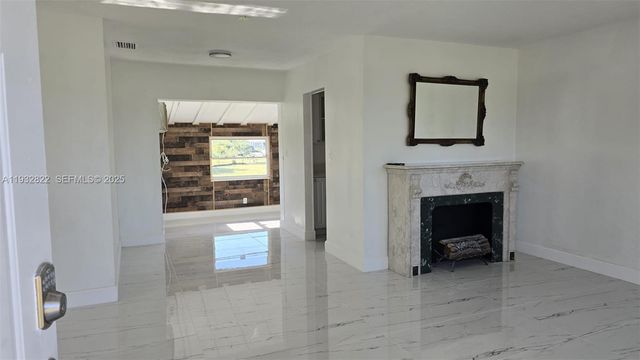 22335 Montrose Ave, 22335, Port Charlotte, FL 33952