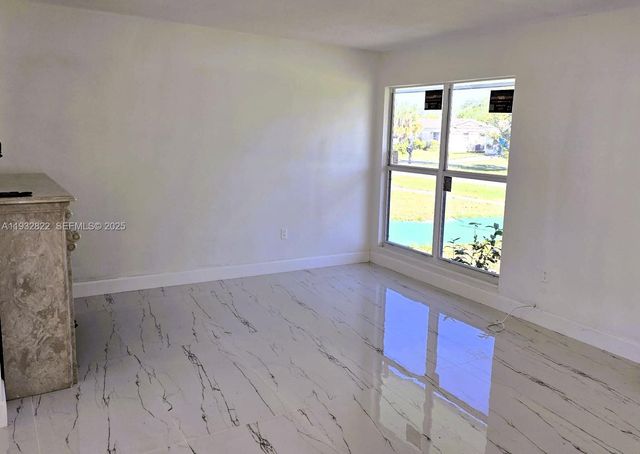 22335 Montrose Ave, 22335, Port Charlotte, FL 33952