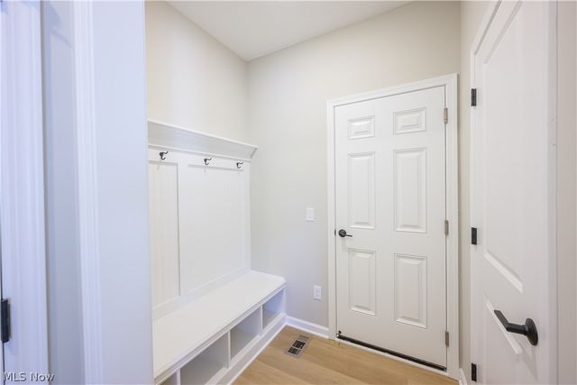8010 Echo Hill Manor Drive, Mentor, OH 44060