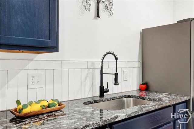 2115 Lincoln Street, Savannah, GA 31401