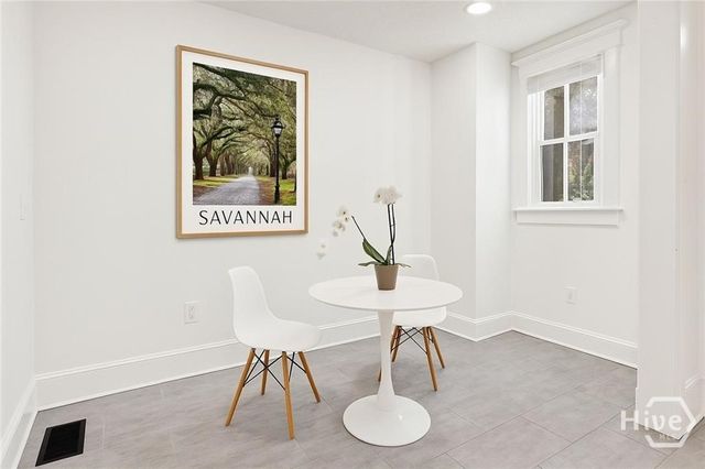 2115 Lincoln Street, Savannah, GA 31401