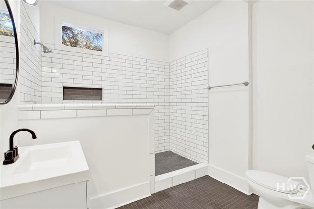 2115 Lincoln Street, Savannah, GA 31401