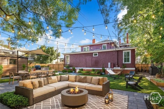 2115 Lincoln Street, Savannah, GA 31401